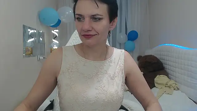 Snapshot of AvaSaturnian chatting on October 2, 2025, 12:30 pm AvaSaturnian online show from October 2, 2025, 12:30 pm