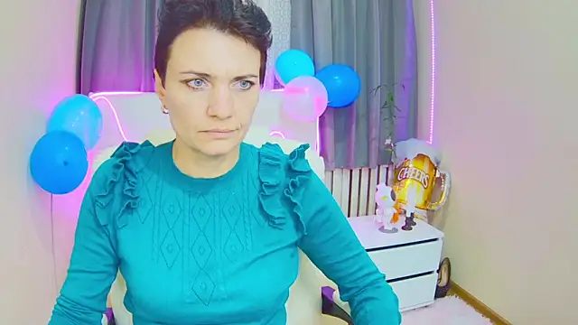 Snapshot of AvaSaturnian chatting on September 18, 2025, 12:08 pm AvaSaturnian online show from September 18, 2025, 12:08 pm