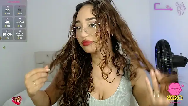 Snapshot of sasha_17_ chatting on September 9, 2025, 7:45 pm sasha 17 online show from September 9, 2025, 7:45 pm