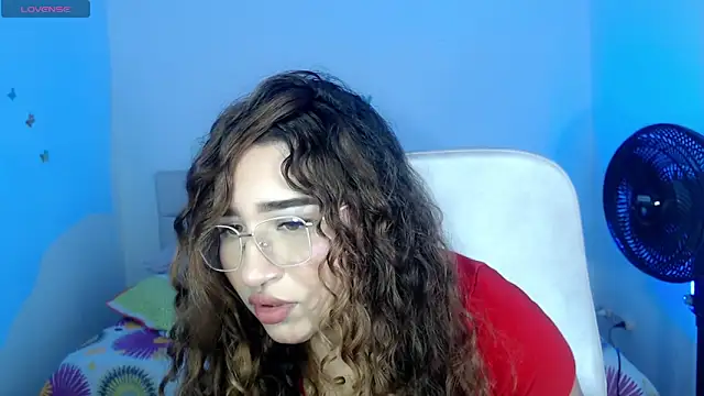 Snapshot of sasha_17_ chatting on September 16, 2025, 3:24 pm sasha 17 online show from September 16, 2025, 3:24 pm