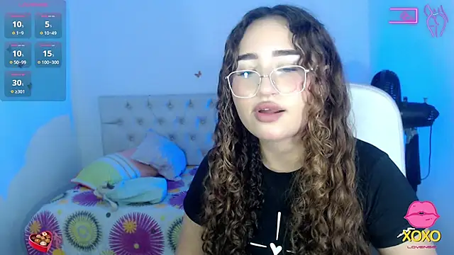 Snapshot of sasha_17_ chatting on September 18, 2025, 3:15 pm sasha 17 online show from September 18, 2025, 3:15 pm