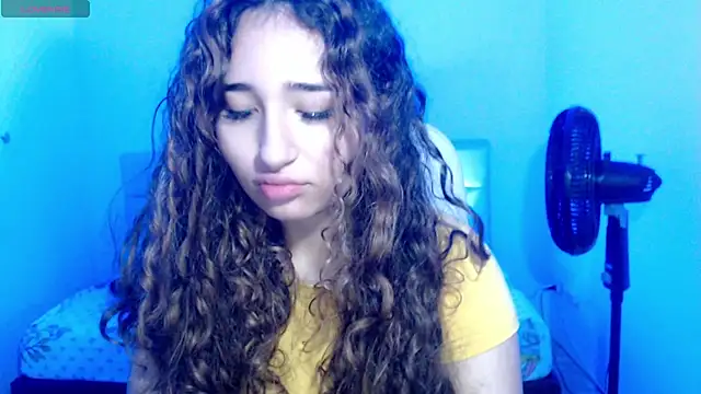 Snapshot of sasha_17_ chatting on October 2, 2025, 12:08 pm sasha 17 online show from October 2, 2025, 12:08 pm