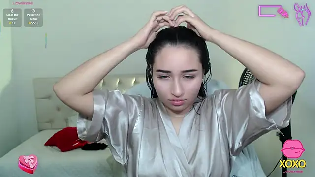 Snapshot of sasha_17_ chatting on October 16, 2025, 2:31 am sasha 17 online show from October 16, 2025, 2:31 am