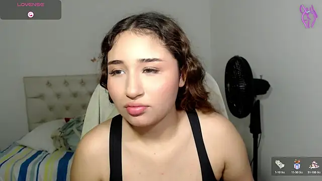 Snapshot of sasha_17_ chatting on November 26, 2025, 3:34 pm sasha 17 online show from November 26, 2025, 3:34 pm