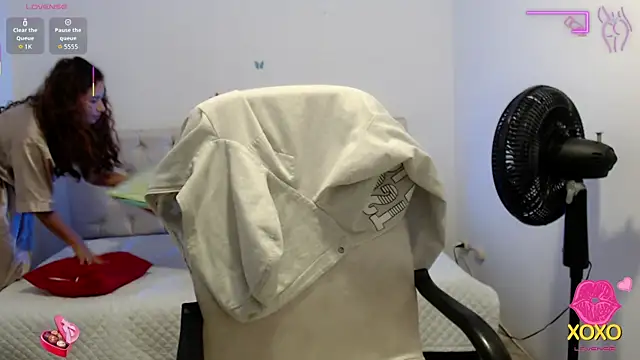 Snapshot of sasha_17_ chatting on October 15, 2025, 1:30 pm sasha 17 online show from October 15, 2025, 1:30 pm