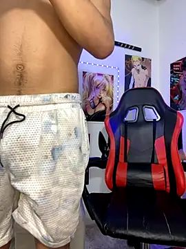 Snapshot of dilan_abraham12 chatting on November 28, 2025, 3:39 am dilan abraham12 online show from November 28, 2025, 3:39 am