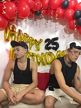 Snapshot of dilan_abraham12 chatting on December 1, 2025, 8:04 am dilan abraham12 online show from December 1, 2025, 8:04 am