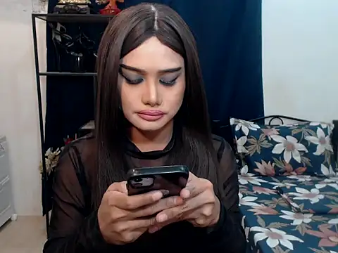 RositaUshvada online show from October 12, 2025, 12:39 pm