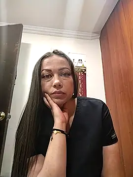 Madisson-04  online show from September 11, 2025, 9:15 pm