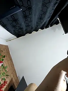 MiaForever1 online show from October 15, 2025, 8:39 pm