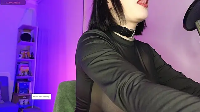 novafet online show from June 25, 2026, 2:20 am