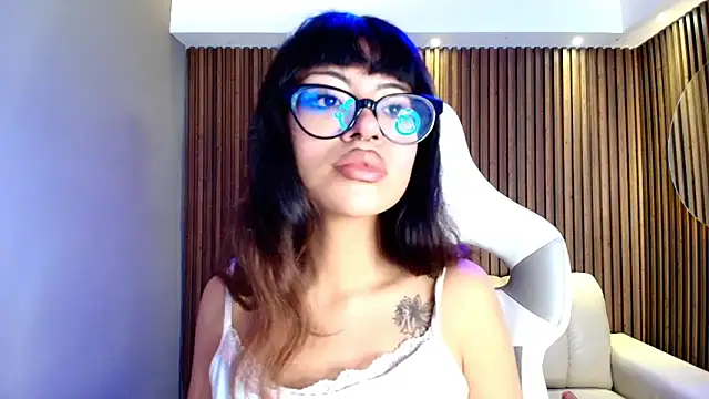 Snapshot of AlanaWalker9 chatting on March 2, 2026, 11:39 am AlanaWalker9 online show from March 2, 2026, 11:39 am