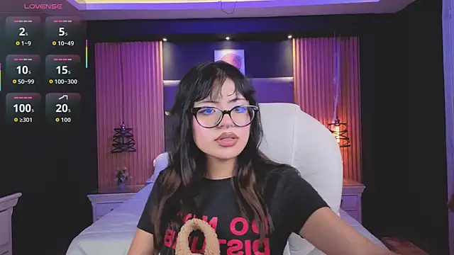 Snapshot of AlanaWalker9 chatting on February 18, 2026, 3:48 am AlanaWalker9 online show from February 18, 2026, 3:48 am