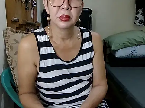 Snapshot of radar777 chatting on November 3, 2025, 11:52 pm radar777 online show from November 3, 2025, 11:52 pm