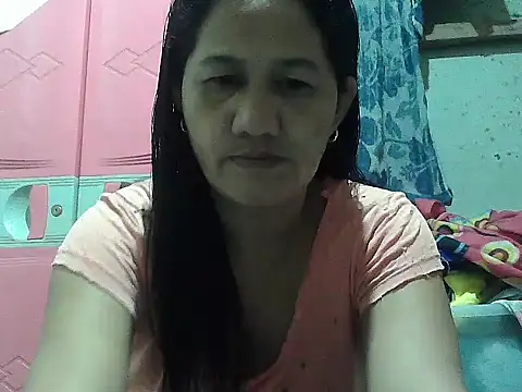 hotmama 063 online show from October 11, 2025, 11:22 am