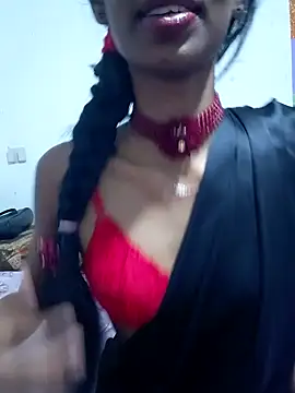 Snapshot of BunnyBloom25 chatting on November 8, 2025, 11:58 am BunnyBloom25 online show from November 8, 2025, 11:58 am