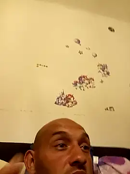 nyuszmusz online show from September 24, 2025, 4:13 pm