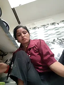 LUCKY cut online show from April 4, 2026, 1:34 am