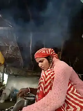 LUCKY cut online show from November 17, 2025, 2:48 am