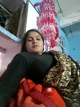 LUCKY cut online show from October 15, 2025, 2:58 pm