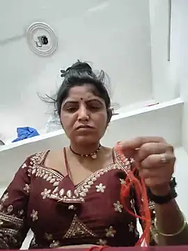 LUCKY cut online show from May 30, 2026, 1:01 am