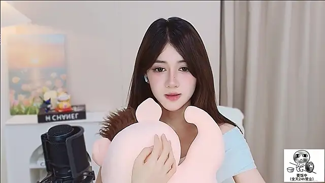 Snapshot of Wow-fairy chatting on June 28, 2026, 1:28 pm Wow-fairy online show from June 28, 2026, 1:28 pm