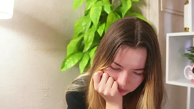 MarlinVarian online show from September 9, 2025, 6:23 am