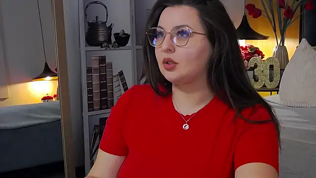 Mia Swano online show from January 8, 2026, 1:33 am