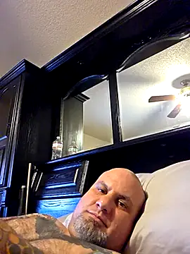 Kwillie online show from October 30, 2025, 4:33 am