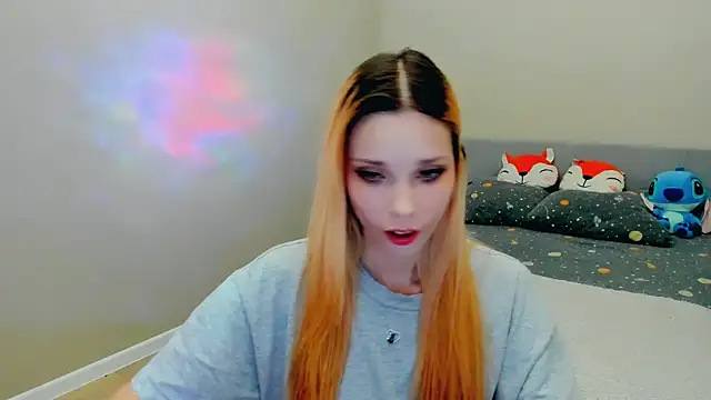 Kitten Alissa online show from October 4, 2025, 7:59 pm