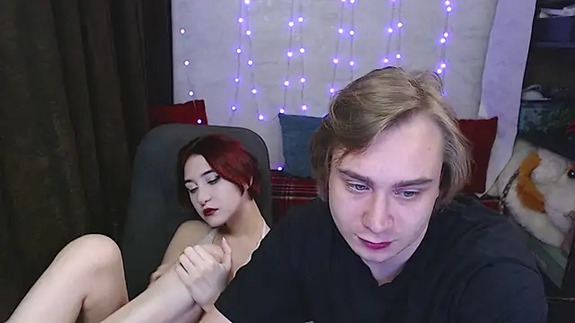 Lust4Money online show from April 15, 2026, 4:40 am