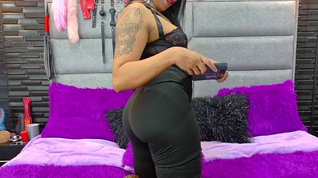 DaiaRousi online show from September 11, 2025, 4:34 am