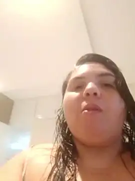 Katherine25 online show from January 16, 2026, 4:33 pm