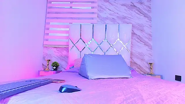 collet 1 online show from April 1, 2026, 1:12 pm