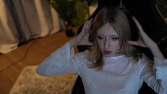 rosy petal online show from September 16, 2025, 2:01 am