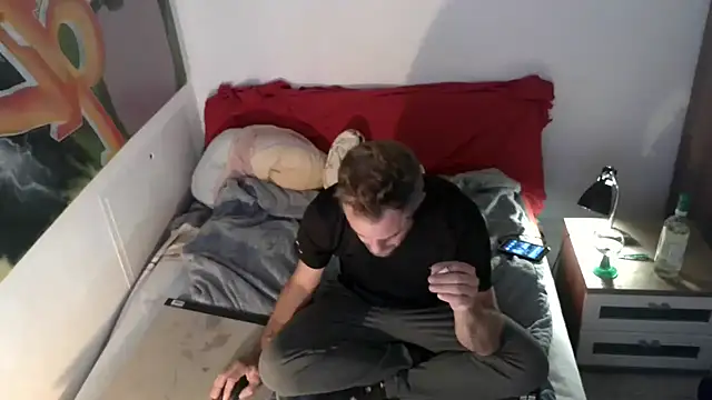 EdelHolz91 online show from September 10, 2025, 7:02 pm