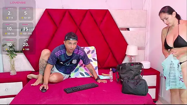 Kity spiderr online show from September 16, 2025, 12:28 pm