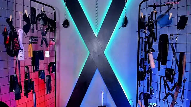 Snapshot of MissAlix_Mia_bdsm chatting on November 4, 2025, 6:55 pm MissAlix Mia bdsm online show from November 4, 2025, 6:55 pm