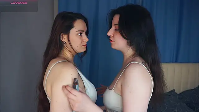 LaneDoell online show from November 10, 2025, 7:02 am