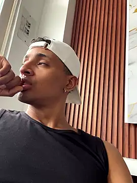 Smith Fitness online show from February 15, 2026, 7:02 pm