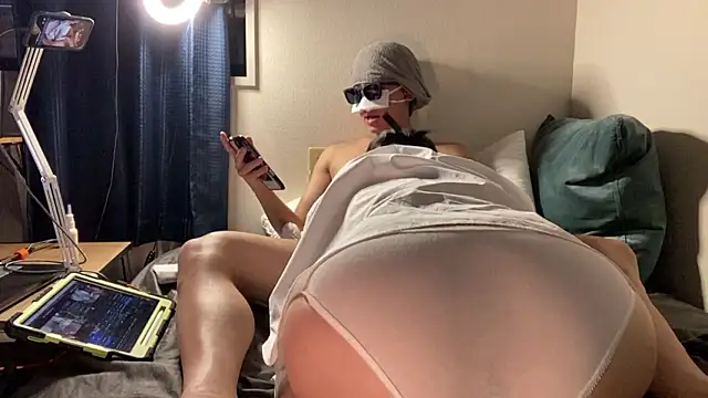 eru2025 online show from October 5, 2025, 6:04 am