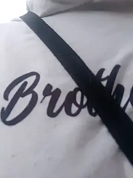 MoniqueMulberry online show from November 15, 2025, 7:40 pm