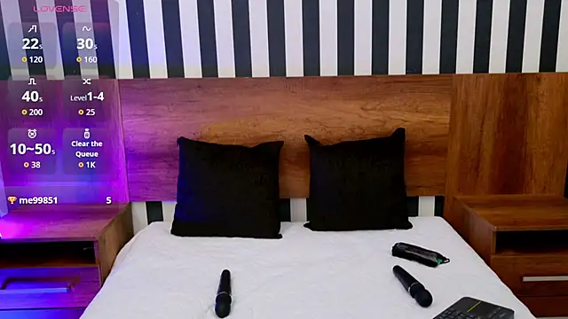 Meganreed  online show from October 4, 2025, 4:58 am