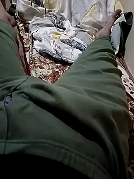 anis3g4 online show from November 25, 2025, 8:53 pm