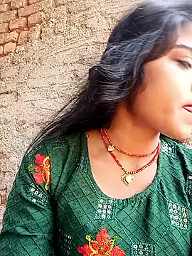 Yatiksha Beby online show from April 2, 2026, 3:35 am