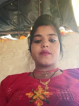 Yatiksha Beby online show from April 17, 2026, 1:41 am