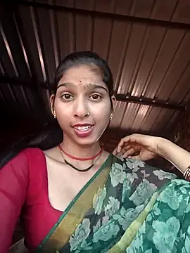 Yatiksha Beby online show from November 3, 2025, 8:40 am