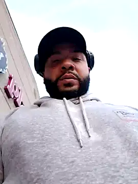 tripping385 online show from September 15, 2025, 11:05 pm