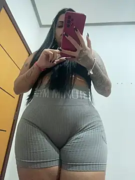 danilyns online show from July 15, 2026, 11:23 pm