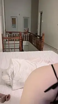 JunCii online show from November 1, 2025, 4:01 pm